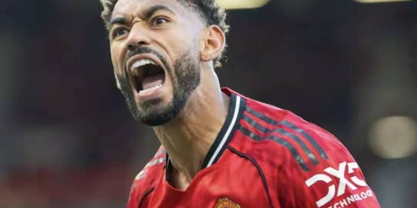 神签！7100万镑淘到萨拉赫复刻版，曼联数据部门封神！