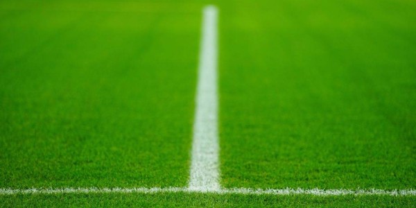 就在今年赛季近半阿森纳联赛+欧冠双榜首，四线保留争冠可能