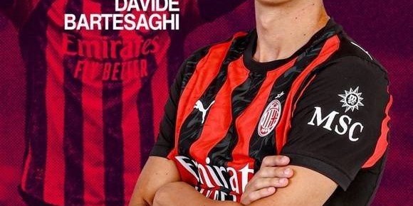 20岁新星独自撑起AC米兰左路走廊：力压S2，英超球会争相抢购