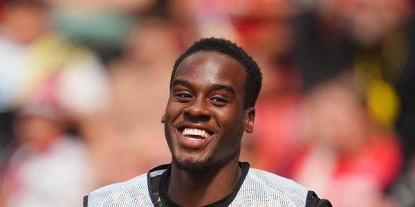 切尔西与20岁天才达成7年协议 首次报价遭拒2天内搞定