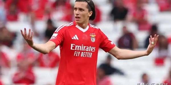 阿尔瓦罗·卡雷拉斯签约皇马，潜藏隐忧，西甲规则或引阵容大调整